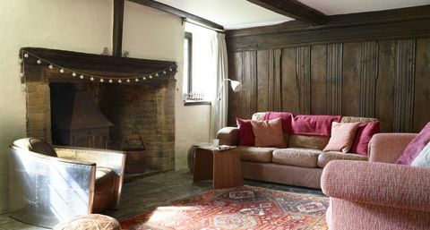 Tudor-House-Living-Room