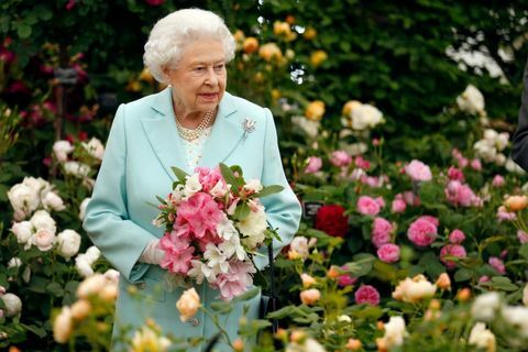 Królowa Elżbieta odwiedza RHS Chelsea Flower Show 2016 w Londynie w Wielkiej Brytanii w poniedziałek 23 maja 2016 r.