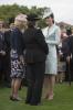 Kate Middleton to pastelowy sen na przyjęciu królowej w ogrodzie