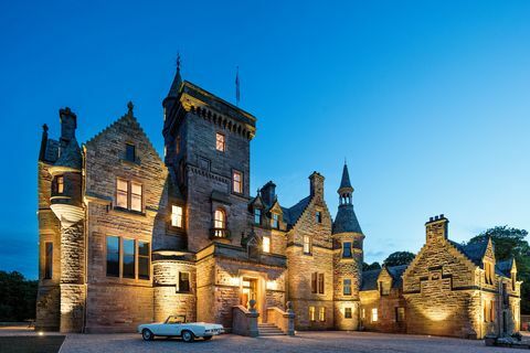 Crawfordton House, Scottish Baronial Mansion House - zamek