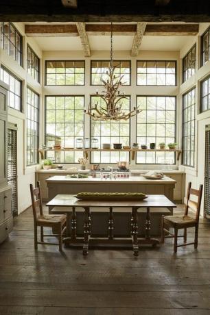 Jeffrey Dungan Farmhouse Kitchen