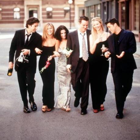 Obsada przyjaciół 1999 2000 sezon od lewej: David Schwimmer Jennifer Aniston Courteney Cox Ar