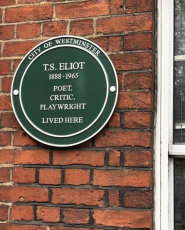 TS Eliot Green Plaque Crawford Mansions