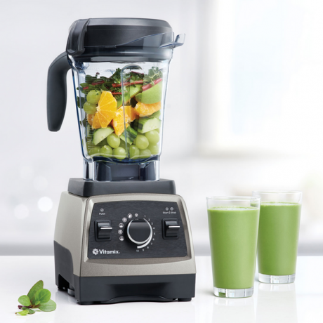 Blender Professional Series 750