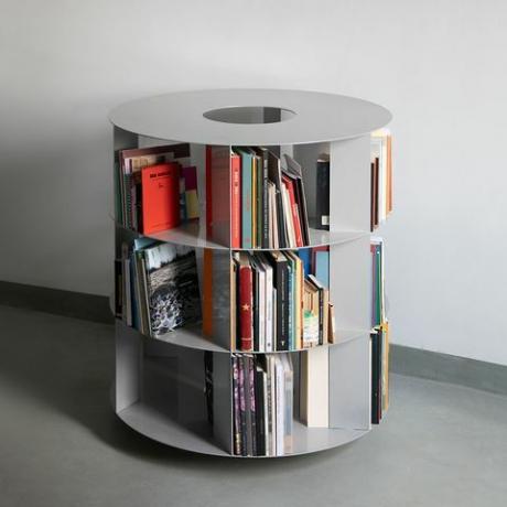 hiszpańskie studio architektoniczne i wzornictwa przemysłowego, tornasol, obrotowy stojak na książki