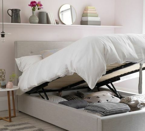 Łóżko do przechowywania w rozmiarze Poppy Kingsize z pościelą, 1325 GBP, Button & Sprung