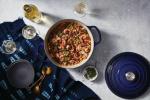 Nowa linia Indigo Le Creuset wygląda jak niebo o północy