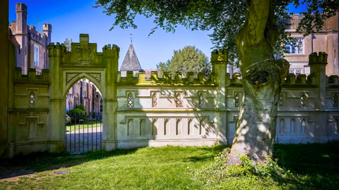 hadlow tower na sprzedaż w kent na zewnątrz