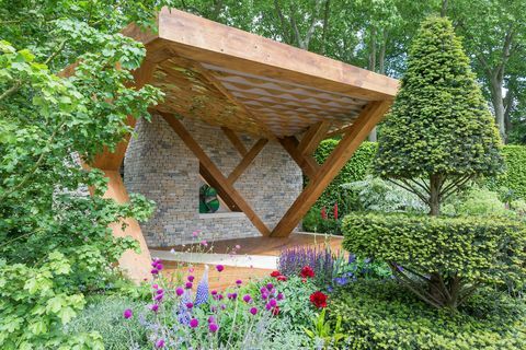 The Morgan Stanley Garden zaprojektowany przez Chris Beardshaw sponsorowany przez Morgan Stanley Rhs Chelsea Flower Show 2017