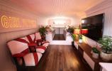 Mega-fani Spice Girls mogą teraz wynająć Spice Bus na Airbnb