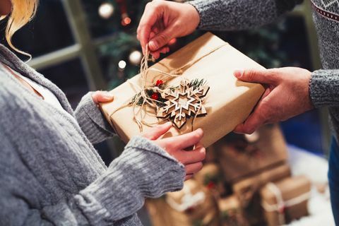 Radość z dawania prezentów w okresie świąt Bożego Narodzenia
